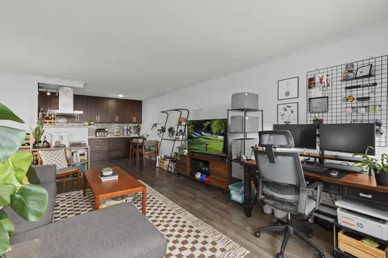 203 310 West 3rd Street, North Vancouver For Sale - image 11