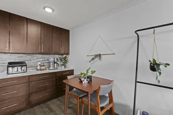 203 310 West 3rd Street, North Vancouver For Sale - image 5
