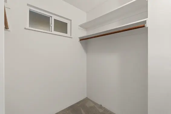 2307 Mountain Highway, North Vancouver For Sale - image 15