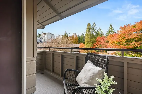 2307 Mountain Highway, North Vancouver For Sale - image 25