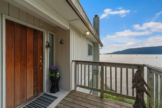 5834 Eagle Island, West Vancouver For Sale - image 3
