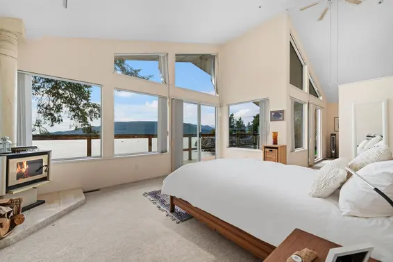 5834 Eagle Island, West Vancouver For Sale - image 9