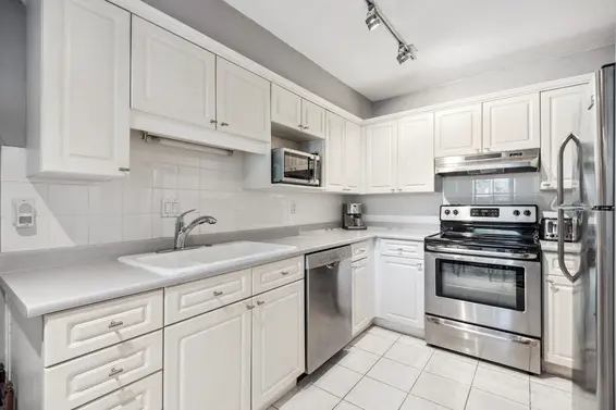 107 1523 Bowser Avenue, North Vancouver For Sale - image 11