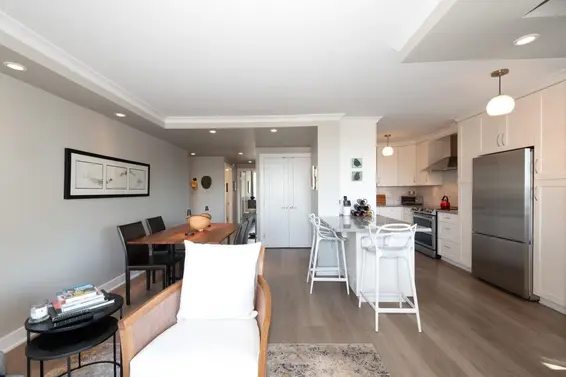 701 1341 Clyde Avenue, West Vancouver For Sale - image 17