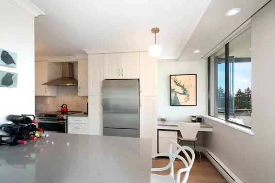 701 1341 Clyde Avenue, West Vancouver For Sale - image 20