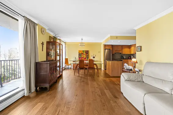 303 1745 Esquimalt Avenue, West Vancouver For Sale - image 8
