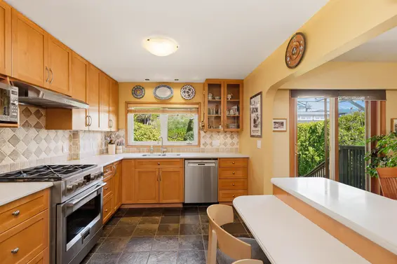 818 East 6th Street, North Vancouver For Sale - image 10