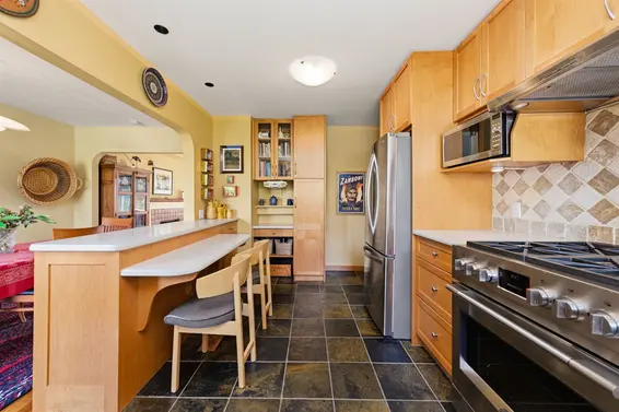 818 East 6th Street, North Vancouver For Sale - image 11