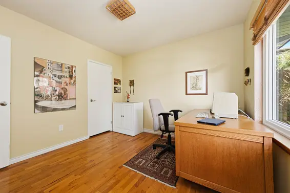 818 East 6th Street, North Vancouver For Sale - image 20