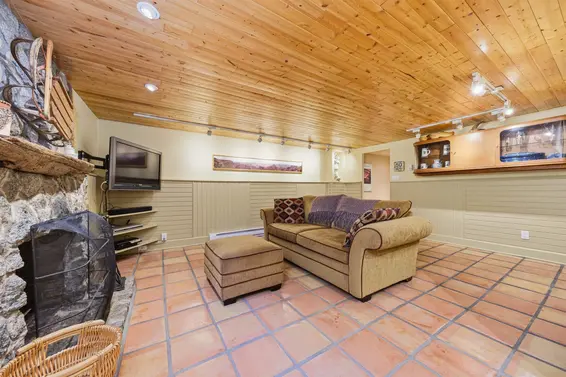 818 East 6th Street, North Vancouver For Sale - image 24