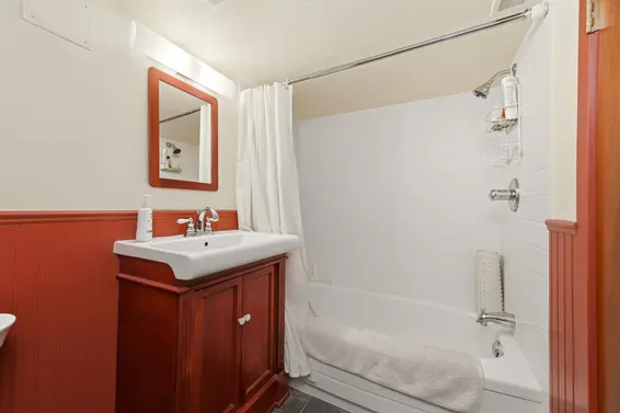 818 East 6th Street, North Vancouver For Sale - image 27