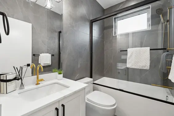 1330 West 15th Street, North Vancouver For Sale - image 16