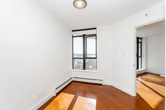 1211 175 West 1st Street, North Vancouver For Sale - image 10