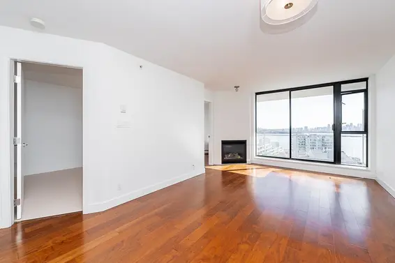 1211 175 West 1st Street, North Vancouver For Sale - image 17