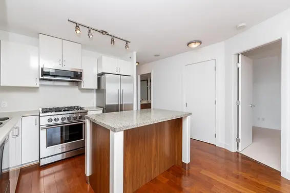 1211 175 West 1st Street, North Vancouver For Sale - image 4