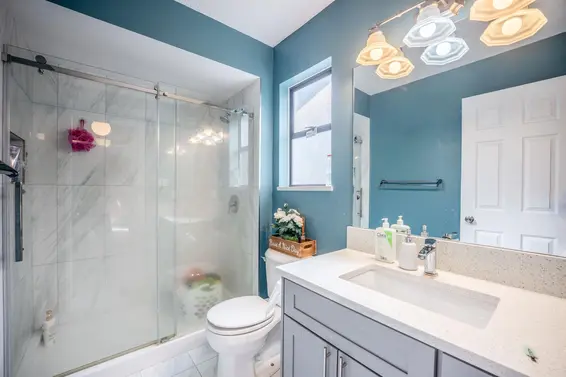 5535 Huckleberry Lane, North Vancouver For Sale - image 17