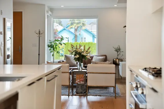 207 649 East 3 Street, North Vancouver For Sale - image 16