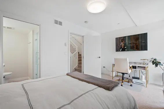 207 649 East 3 Street, North Vancouver For Sale - image 20