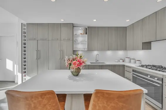 205 733 East 3rd Street, North Vancouver For Sale - image 10