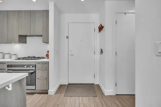 205 733 East 3rd Street, North Vancouver For Sale - image 7