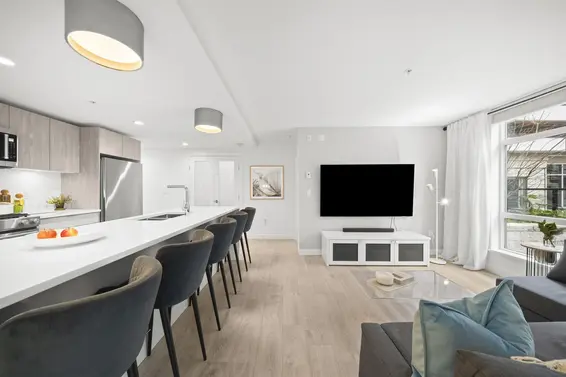 109 128 East 8 Street, North Vancouver For Sale - image 3
