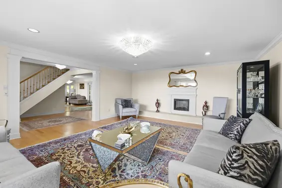 875 Greenwood Road, West Vancouver For Sale - image 9
