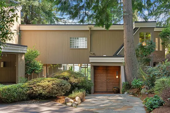3664 Cedaridge Place, West Vancouver For Sale - image 4