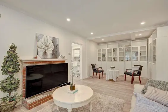 456 East 20th Street, North Vancouver For Sale - image 11