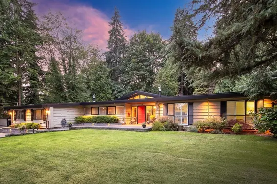 837 Wildwood Place, West Vancouver For Sale - image 1