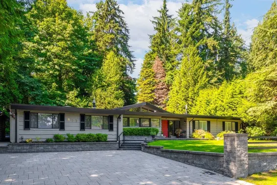 837 Wildwood Place, West Vancouver For Sale - image 36