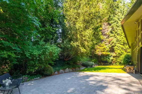 837 Wildwood Place, West Vancouver For Sale - image 40