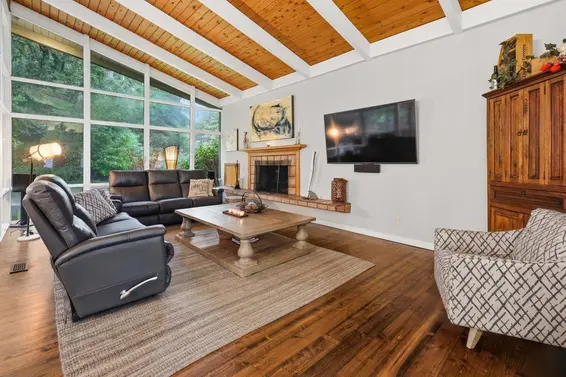 837 Wildwood Place, West Vancouver For Sale - image 5