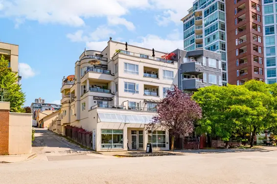 403 118 East 2nd Street, North Vancouver