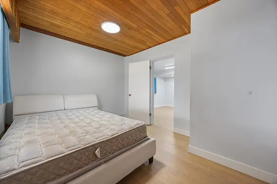 96 Bonnymuir Drive, West Vancouver For Sale - image 38
