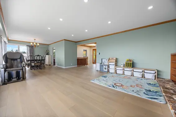 96 Bonnymuir Drive, West Vancouver For Sale - image 7