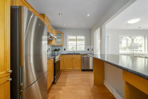 304 918 West 16th Street, North Vancouver For Sale - image 10