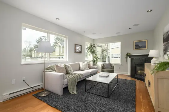 304 918 West 16th Street, North Vancouver For Sale - image 2