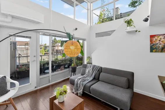 PH1 1288 Chesterfield Avenue, North Vancouver For Sale - image 7
