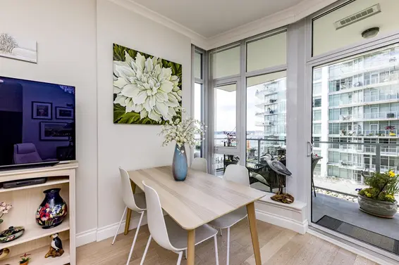 303 185 Victory Ship Way, North Vancouver For Sale - image 9