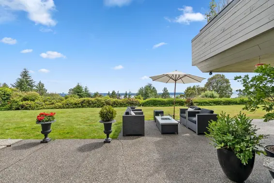 47 2202 Folkestone Way, West Vancouver For Sale - image 25