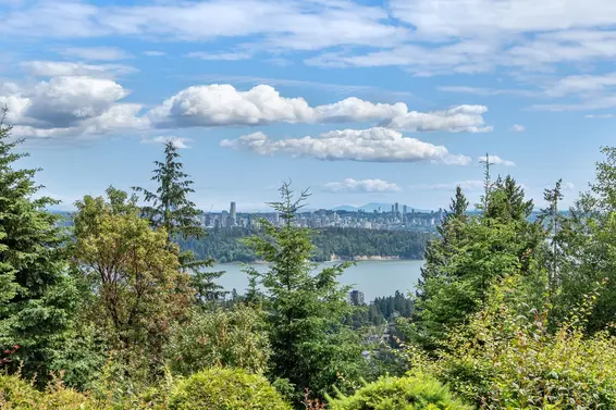 47 2202 Folkestone Way, West Vancouver For Sale - image 31