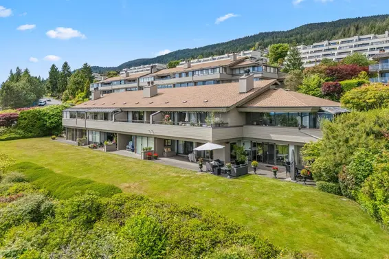 47 2202 Folkestone Way, West Vancouver For Sale - image 34