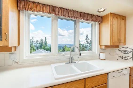 4153 Quarry Court, North Vancouver For Sale - image 18