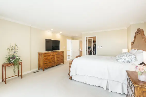 4153 Quarry Court, North Vancouver For Sale - image 25