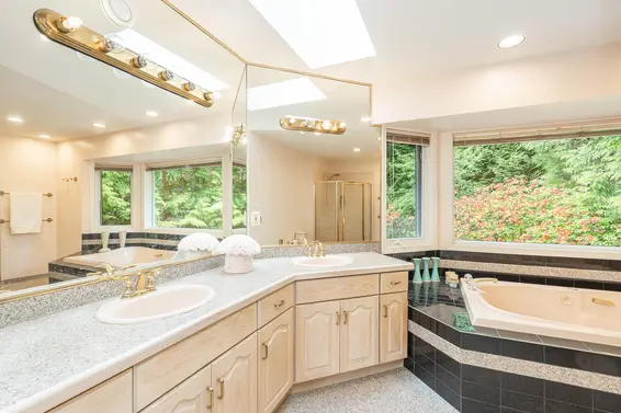 4153 Quarry Court, North Vancouver For Sale - image 26