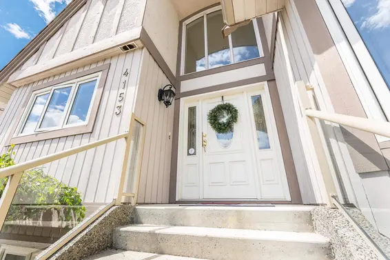 4153 Quarry Court, North Vancouver For Sale - image 3