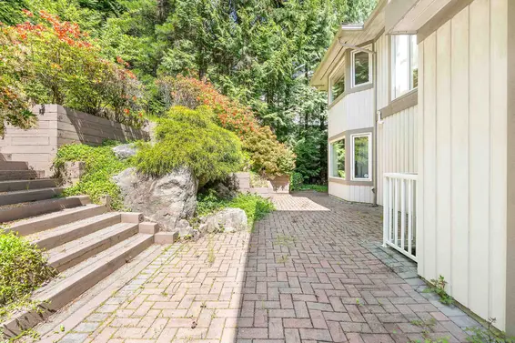 4153 Quarry Court, North Vancouver For Sale - image 38