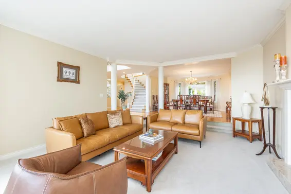 4153 Quarry Court, North Vancouver For Sale - image 8