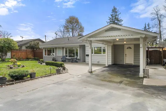 1615 Mcbride Street, North Vancouver For Sale - image 2