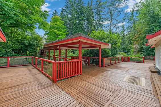 2901 Allan Road, North Vancouver For Sale - image 31